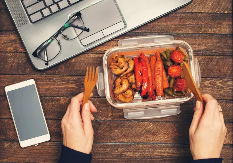 A Nutritionist's Recommendations For 7 Healthy Lunch Ideas For The Workday 10 Nutrition Food