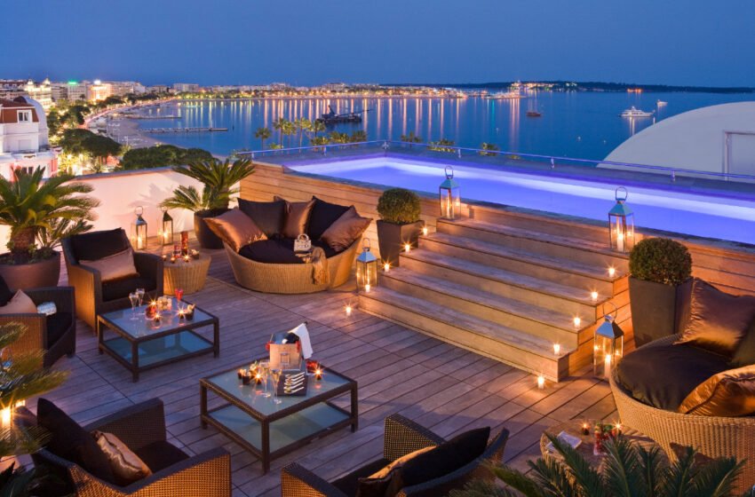 9 Stunning Infinity Pool Destinations